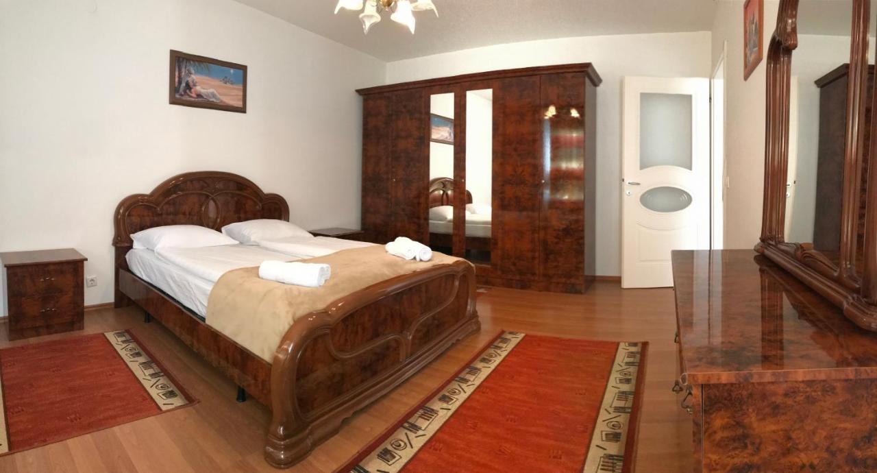Lotusz Apartments In Nyiregyhaza Luaran gambar