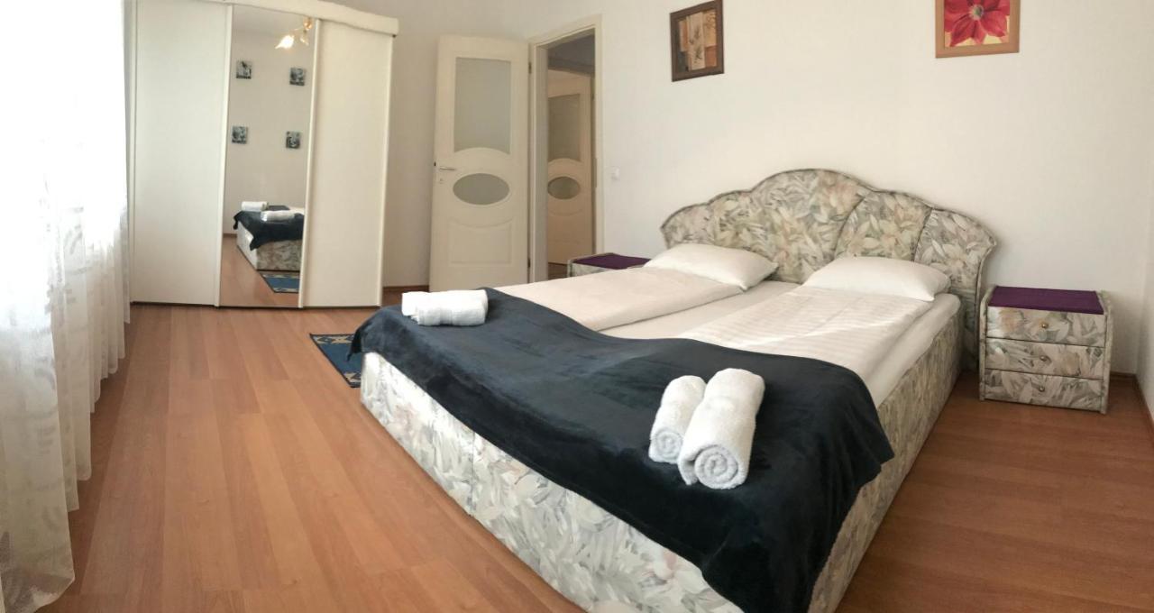 Lotusz Apartments In Nyiregyhaza Luaran gambar